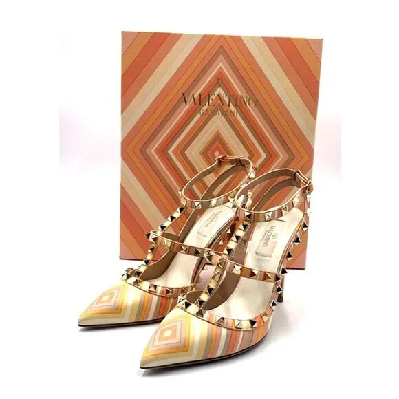 RARE Valentino Rockstud 1975 Pump, size 38.5, US 7, Matching Box NWT, MSRP $1195 - Picture 5 of 16